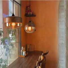Hanglamp – Scandinavisch design – Hout met getint glas