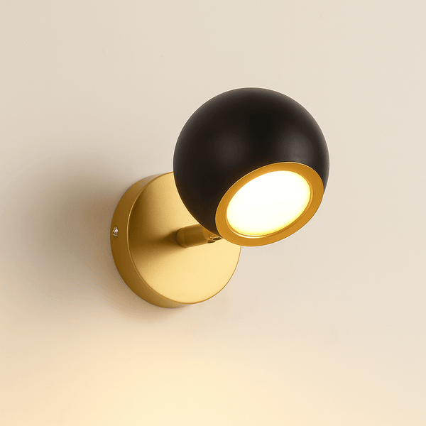 Wandlamp – Elegant bolvormig ontwerp met gouden accenten – Modern decoratieve verlichting