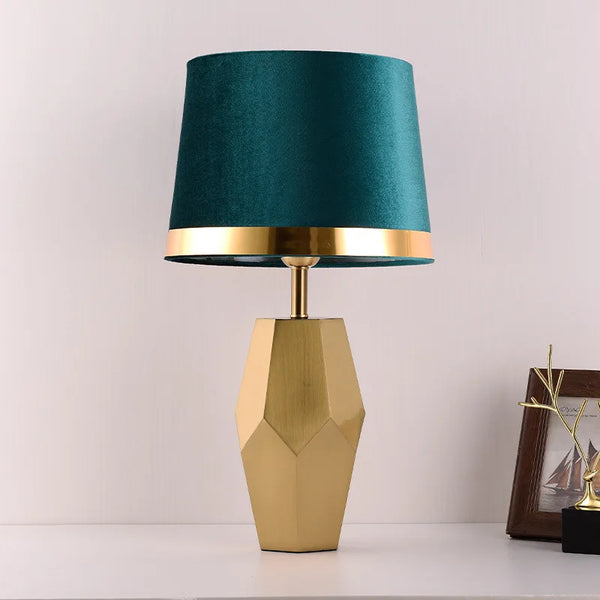 Modern Simple Personalized Table Lamp | Light Luxury Golden Lamp - POUEV