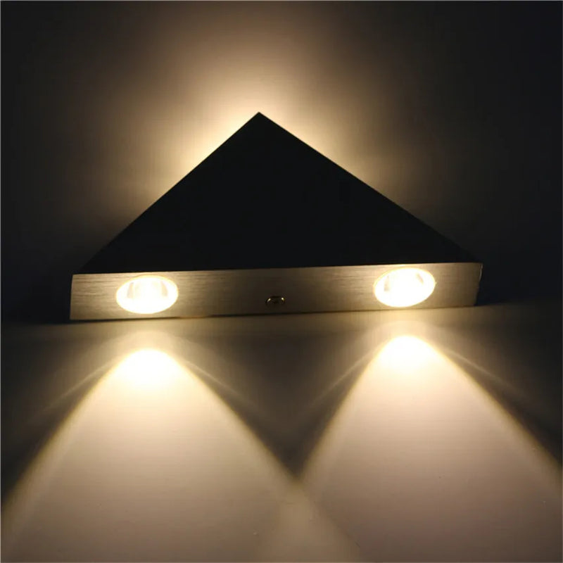 LED Wall Lamp | Aluminum Body Triangle Wall Light - POUEV