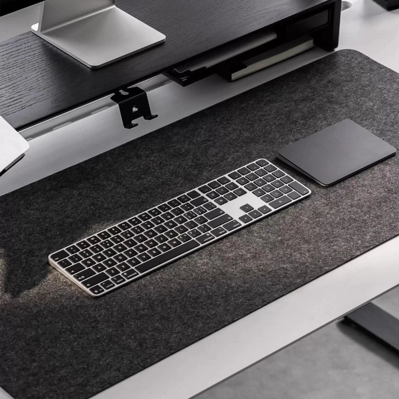 Bureau onderlegger | Gevoeld kurk | Antistatisch en geluidsreducerend - POUEV