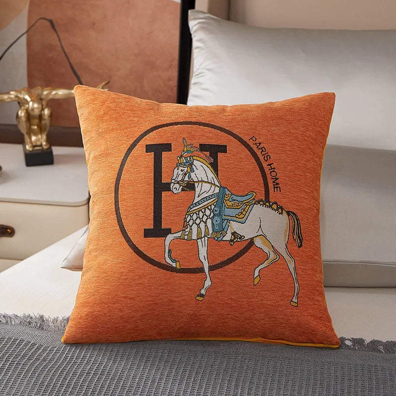 Luxe Kussenhoes Met Paard Borduurwerk | Moderne Sofa Decoratie - POUEV