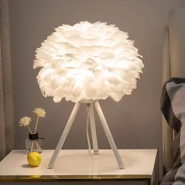 Feather Table Lamp | Romantic LED Light - POUEV