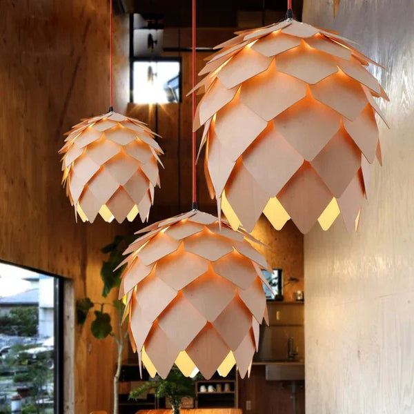 Hanglamp – Dennenappel Design – Natuurlijke Houten Lamp